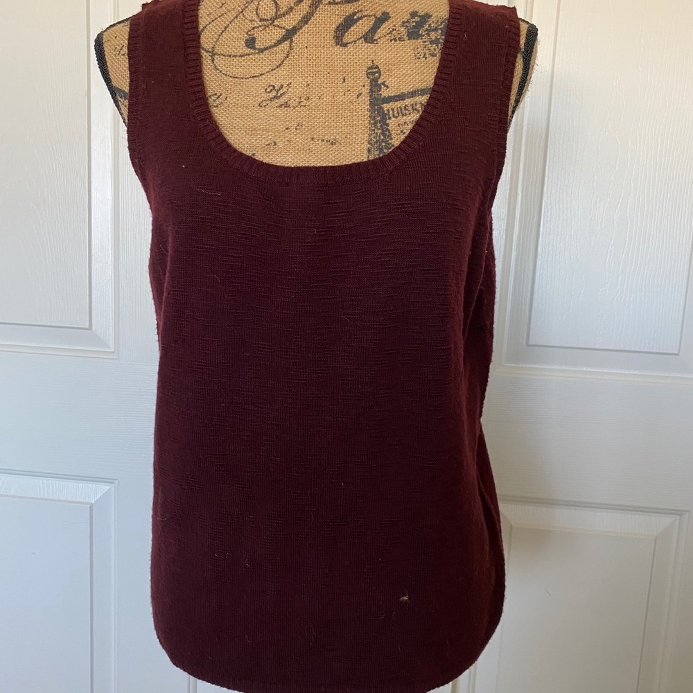 Merino Wool sleeveless shell